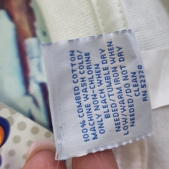 𝅺nwt Tee Shirt size S - Picture 5 of 5